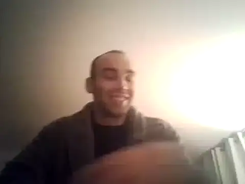 Snapshot of DrbigdickUK chatting on 01-12-25, 12:39 DrbigdickUK online show from 01-12-25, 12:39