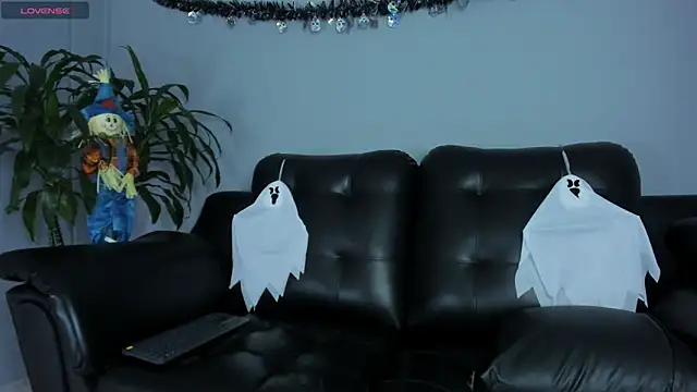 Rob saenz  online show from 10-16-25, 02:18