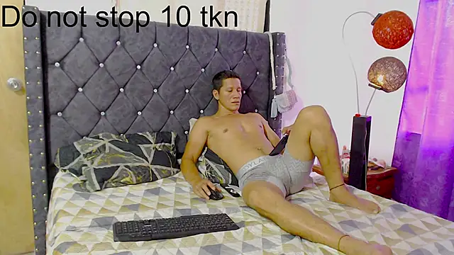 leoytessa 10 online show from 02-27-25, 06:20