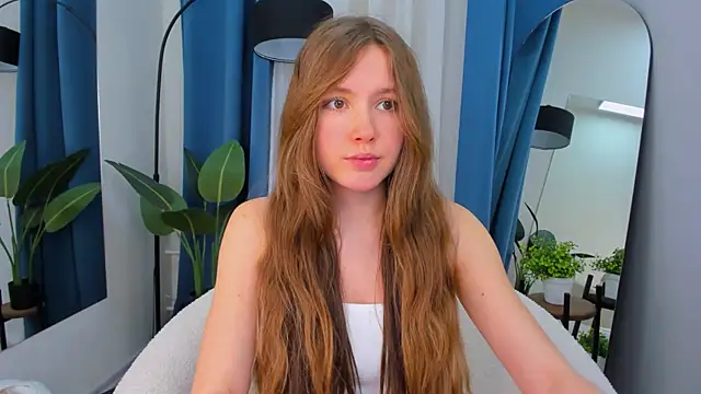 Snapshot of MaryannSoftt chatting on 02-09-25, 06:37 MaryannSoftt online show from 02-09-25, 06:37