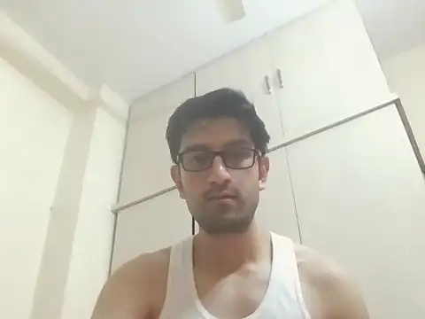 Snapshot of arjun_077 chatting on 12-16-25, 06:46 arjun 077 online show from 12-16-25, 06:46