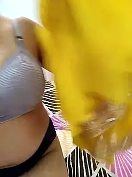 Diya Chopra online show from 03-03-25, 04:47