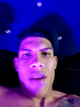 Damian latinxxx online show from 02-21-25, 11:01