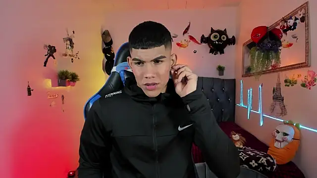 Damian latinxxx online show from 11-03-25, 03:08