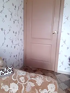 Snapshot of IsabellaBoni chatting on 11-21-25, 07:29 IsabellaBoni online show from 11-21-25, 07:29