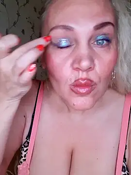 Snapshot of IsabellaBoni chatting on 11-23-25, 07:19 IsabellaBoni online show from 11-23-25, 07:19