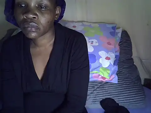 Snapshot of Sweet_serah chatting on 04-21-26, 03:46 Sweet serah online show from 04-21-26, 03:46