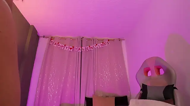 Zara dulce online show from 02-13-26, 12:12