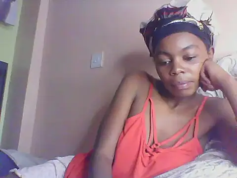 Snapshot of sweetanabella4 chatting on 11-17-25, 08:03 sweetanabella4 online show from 11-17-25, 08:03