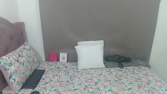 kimberlyjamexxx online show from 06-15-26, 10:12