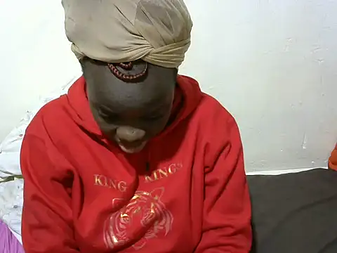 Thicky kyla online show from 11-18-25, 07:18