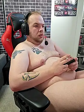 PupW0lfy online show from 01-19-25, 07:36