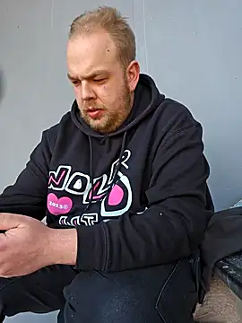 PupW0lfy online show from 01-21-25, 11:46