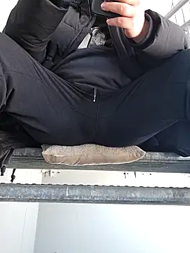 PupW0lfy online show from 02-17-25, 11:34