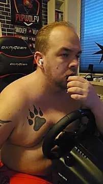 PupW0lfy online show from 02-16-26, 03:52