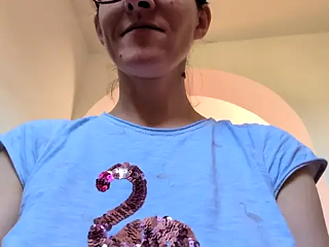 Milky hairy mommy online show from 07-16-26, 06:52