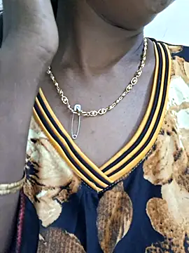 Tamil--Rani online show from 12-15-25, 01:48