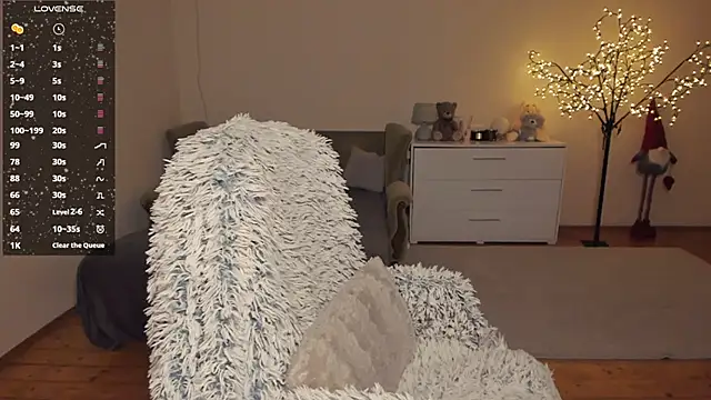 Snapshot of milamurrr chatting on 02-26-25, 03:30 milamurrr online show from 02-26-25, 03:30