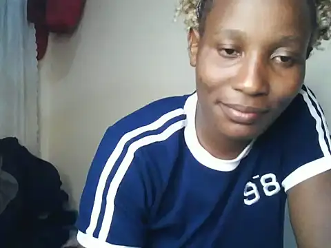 Snapshot of juiccypussy chatting on 06-15-26, 03:47 juiccypussy online show from 06-15-26, 03:47