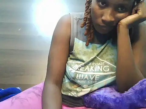 Snapshot of juiccypussy chatting on 07-19-26, 08:18 juiccypussy online show from 07-19-26, 08:18