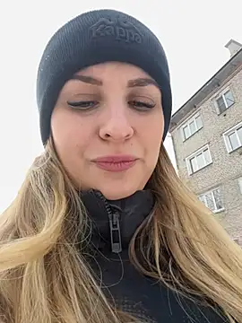 Snapshot of OlgaBuzzz chatting on 02-02-25, 07:30 OlgaBuzzz online show from 02-02-25, 07:30