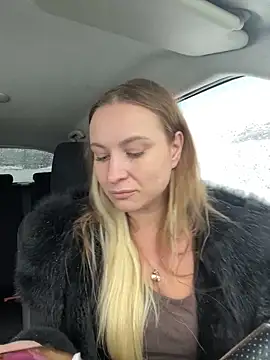 Snapshot of OlgaBuzzz chatting on 11-12-25, 06:36 OlgaBuzzz online show from 11-12-25, 06:36