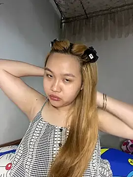 Odette68 online show from 05-07-26, 01:11