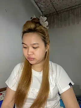 Odette68 online show from 05-18-26, 11:32