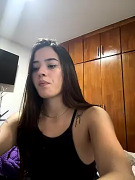 Veronica isaza   online show from 01-08-26, 04:04