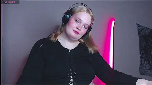 rozzhaos8 online show from 11-07-25, 09:04