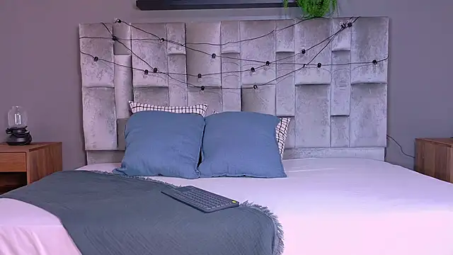 AmbarHills 1 online show from 11-12-25, 11:32