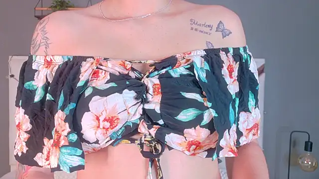 AmbarHills 1 online show from 12-20-25, 11:39