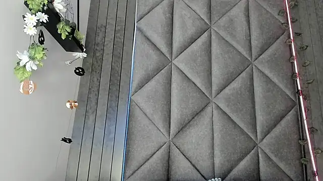 AbbyWathson online show from 10-23-25, 07:45