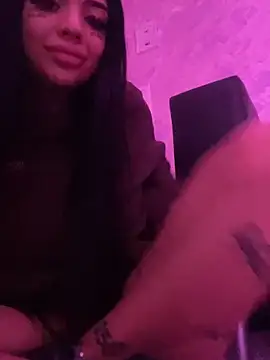 CreamyInkky  online show from 01-20-25, 03:28