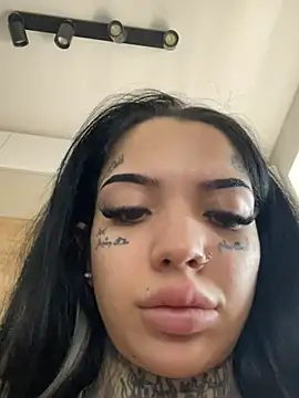 CreamyInkky  online show from 02-24-25, 11:43