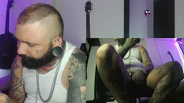 darkclothes online show from 12-31-24, 03:42