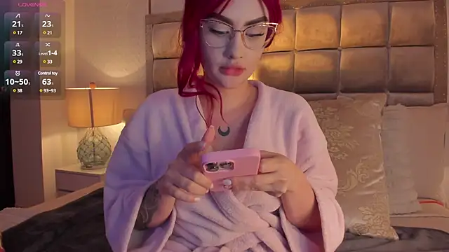 Snapshot of StacyRigel chatting on 01-10-25, 07:35 StacyRigel online show from 01-10-25, 07:35