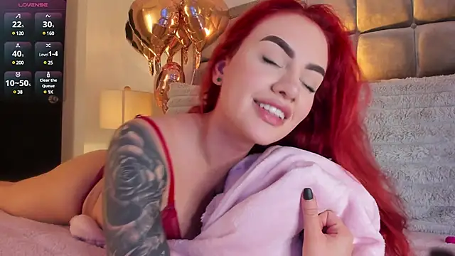 Snapshot of StacyRigel chatting on 02-17-25, 06:53 StacyRigel online show from 02-17-25, 06:53