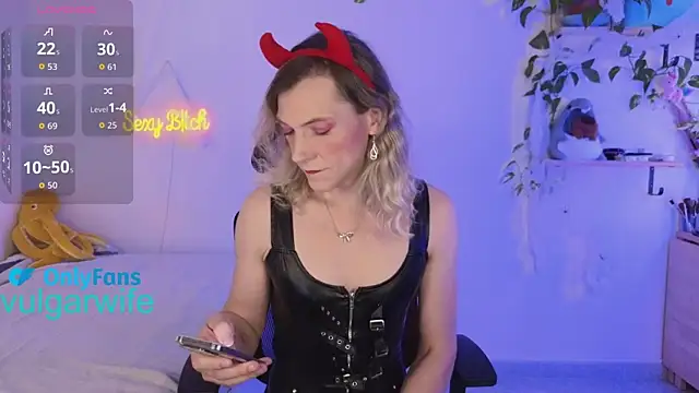 vulgar wife online show from 11-02-25, 01:24