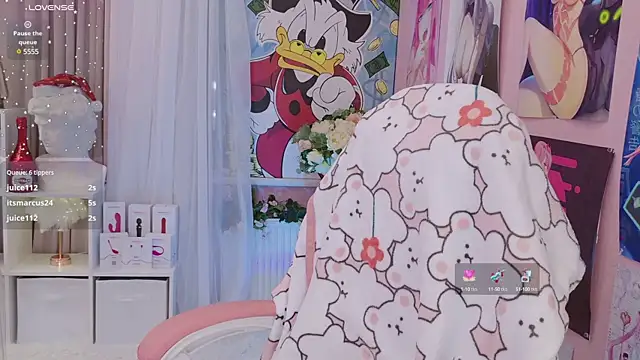 Snapshot of Coconut_Mia chatting on 12-14-24, 12:22 Coconut Mia online show from 12-14-24, 12:22