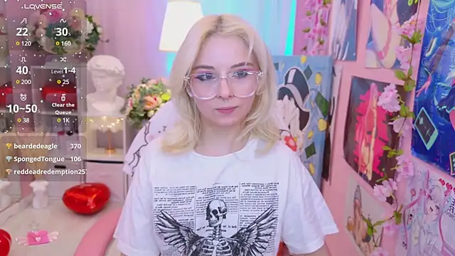 Snapshot of Coconut_Mia chatting on 02-11-25, 03:50 Coconut Mia online show from 02-11-25, 03:50