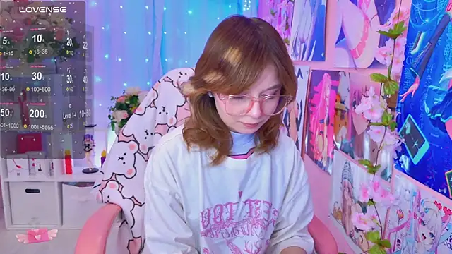 Coconut Mia online show from 04-22-26, 02:40