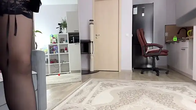 Victoria1Love online show from 02-26-25, 04:35