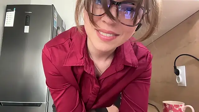 Victoria1Love online show from 05-16-26, 10:36