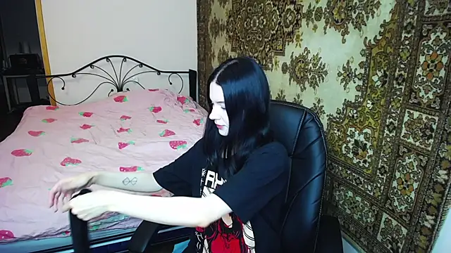 Olivia Graceee online show from 07-16-26, 08:20
