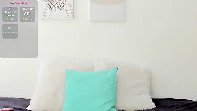 Evawalker  online show from 01-14-26, 04:01