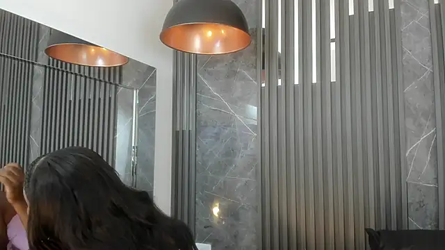 Snapshot of SaraiEvans chatting on 02-09-25, 03:53 SaraiEvans online show from 02-09-25, 03:53