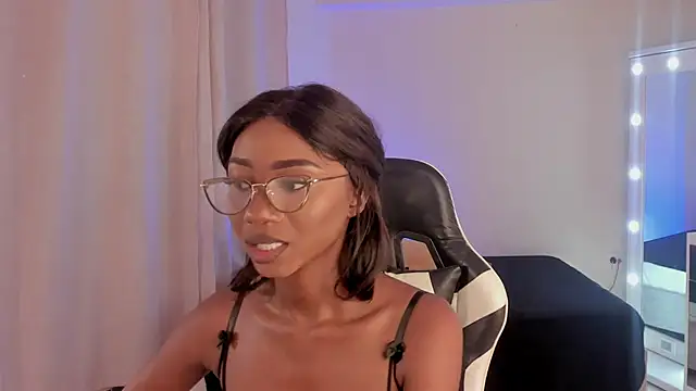 SavannahWildee online show from 01-27-25, 08:07