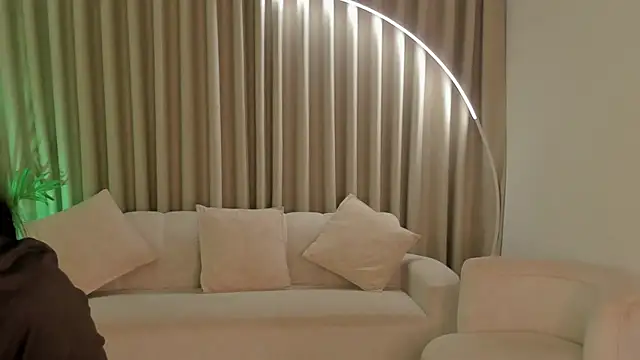 SavannahWildee online show from 09-20-25, 11:44