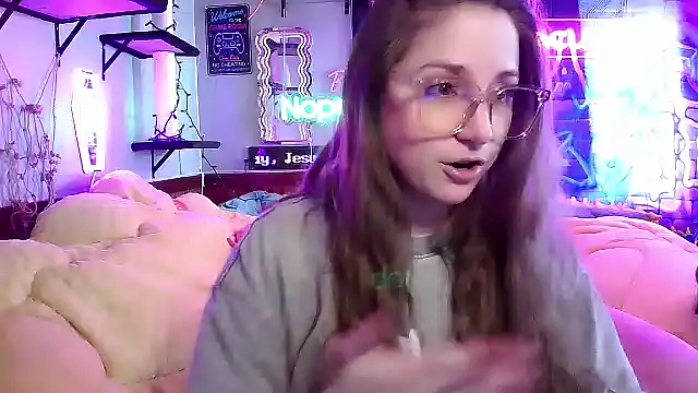 mirannacult online show from 02-23-25, 04:57